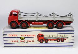 Dinky Super Toys, Foden Flat Truck with chains, 905 boxed.