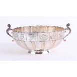 Asahi Shoten sterling silver sugar bowl, marked 0.995 with handles, with a border of stylised