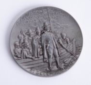 A large Mayflower 1970 commemorative medallion 'Landing of the Pilgrims, 1620'.