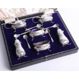 Cased silver 6-piece condiment set by Walker & Hall of Sheffield with 6 mustard spoons, Chester.