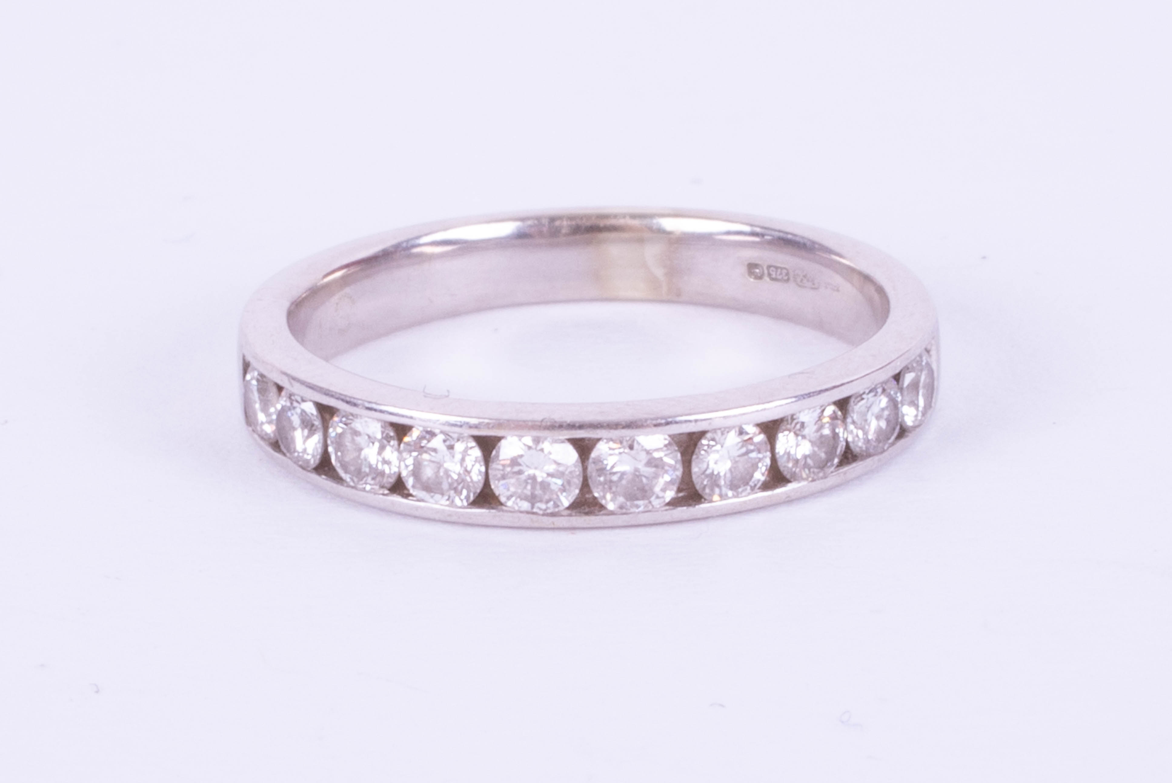 Canadian Ice Diamond Collection, a 9ct white gold and diamond eternity ring, colour I, clarity I1,