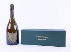 Dom Perignon, 1992 Moet and Chandon Champagne, boxed.