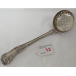 George IV Kings pattern silver sifter spoon, marks for London, 1822, maker's stamp WC,