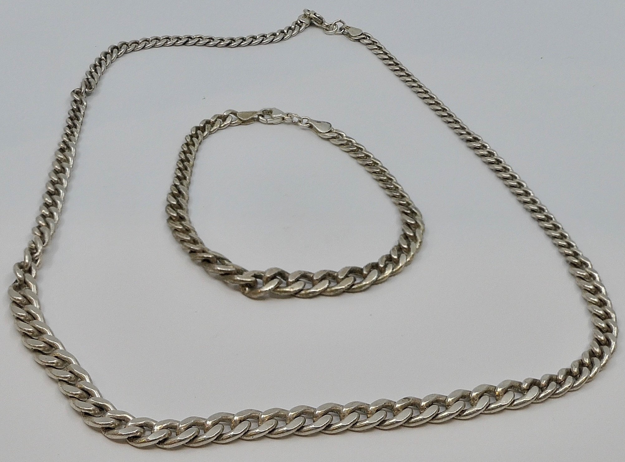 925 white metal curb neck chain, length about 44cm, 1.2 ozt; and a 925 white metal neck chain and - Image 3 of 3