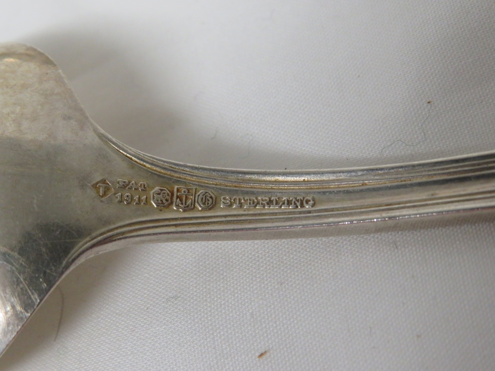 An American sterling silver part canteen of cutlery by Gorham, Plymouth pattern Pat 1911, - Image 4 of 4