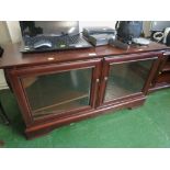 MAHOGANY EFFECT TELEVISION CABINET *