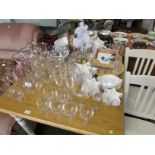 SELECTION OF DRINKING GLASSES, CHINA AND STAINLESS WARE