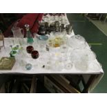 MIXED GLASS WARE INCLUDING DRINKING VESSELS, STOPPER DECANTERS, LIDDED SERVING PLATTER, PAPER WEIGHT