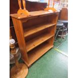 HONEY PINE OPEN BOOKCASE