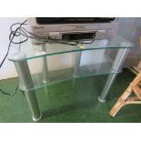 GLASS TV STAND