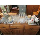 MIXED HOMEWARE INCLUDING DRINKING GLASSES, DUCHESS TEA WARE AND DECORATIVE ITEMS
