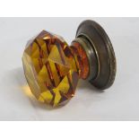 VICTORIAN CITRINE CUT GLASS DOOR HANDLE, BRASS SETTING