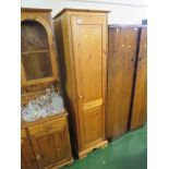 HONEY PINE SINGLE DOOR WARDROBE