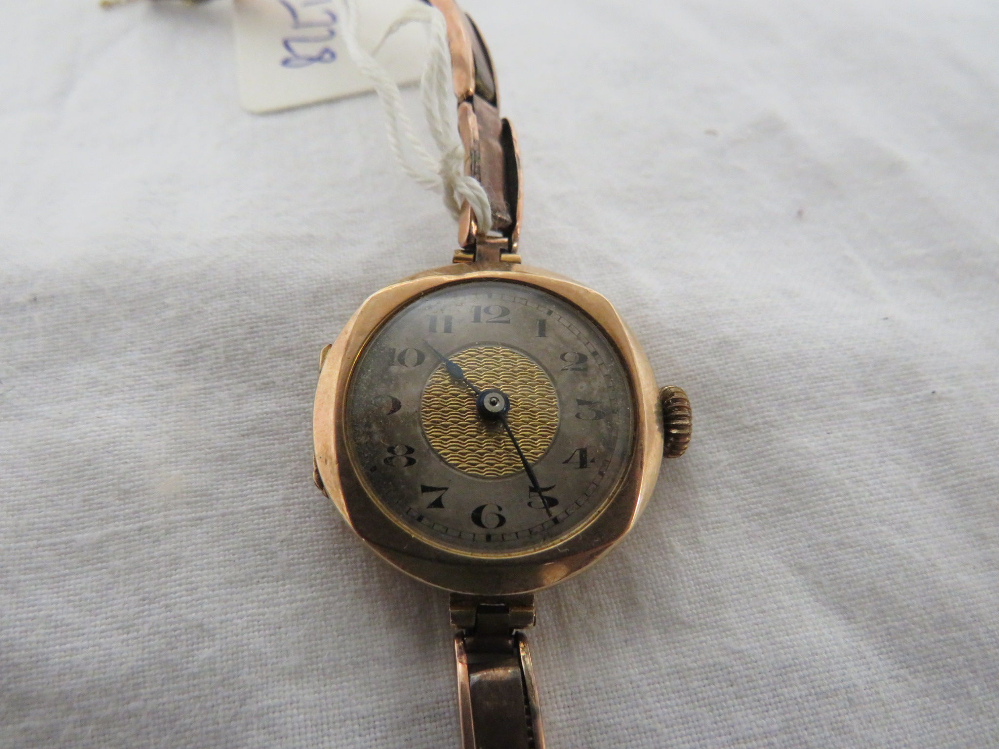 FOUR LADIES WRIST WATCHES INCLUDING ONE 9 CARAT GOLD CASED MECHANICAL WATCH TOGETHER WITH A FORTIS - Image 2 of 3