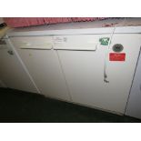 ZANUSSI SIDE BY SIDE FRIDGE FREEZER (NEEDS A PLUG)