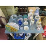 DECORATIVE CHINA VASES AND BOWLS