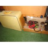 VINTAGE SINGER 201K ELECTRIC SEWING MACHINE WITH CARRYING CASE (NEEDS ATTENTION AND PLUG)