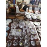 SELECTION OF GLASS WARE, BOWLS, JUGS AND DRESSING TABLE SET