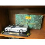 MAISTO 1/12 SCALE DIECAST JAGUAR XJ 220, WITH BOX