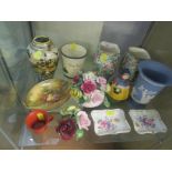 ONE SHELF OF DECORATIVE CHINA ITEMS INCLUDING ROYAL CROWN DERBY, JARS AND BEAKERS (AF)