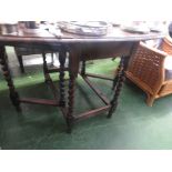 OAK DROP LEAF DINING TABLE