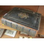 VICTORIAN ILLUSTATED FAMILY BIBLE