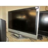 PANASONIC VIERA 32" LCD TELEVISION WITH REMOTE