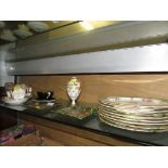 ONE SHELF OF DECORATIVE CHINA INCLUDING PARAGON PLATES, CROWN DERBY URN AND ROYAL ALBERT LADY