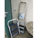 MACALLISTER ALUMINIUM THREE TREAD STEPLADDER AND METAL TWO TREAD FOLDING STEPS