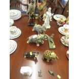 DECORATIVE ORNAMENTS AND FIGURINES (A/F)