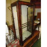 DECO STYLE MAHOGANY VENEERED CHINA DISPLAY CABINET WITH SINGLE DOOR (A.F)