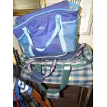 TARTAN PICNIC BAG AND OTHER FIBRE CARRY BAGS