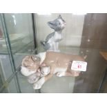 LLADRO PORCELAIN FIGURE OF SLEEPING BULLDOG DOG WITH KITTEN, TOGETHER WITH A LLADRO FIGURE OF SEATED