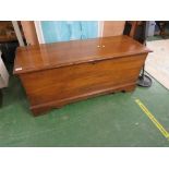 LANE OF ALTIVISTA HARDWOOD BLANKET BOX