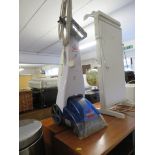 BISSEL QUICK WASH CARPET WASHER