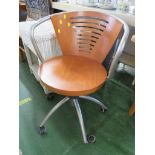 CIRCULAR SEATED TUBULAR FRAMED OFFICE CHAIR (A/F)