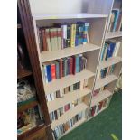 LIGHT WOOD EFFECT OPEN BOOKCASE