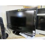 PANASONIC VIERA 32 INCH LCD TELEVISION WITH REMOTE AND MANUAL