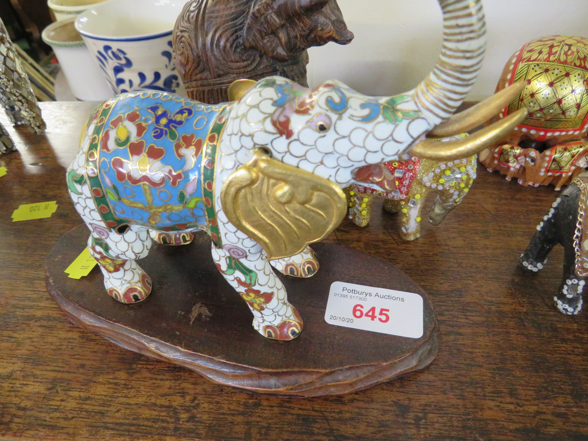 DECORATIVE ELEPHANT FIGURINES (FOURTEEN IN TOTAL) - Image 3 of 3