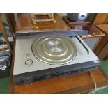 BANG & OLUFSEN FTZ 140/215 TURNTABLE (A/F, NEEDS PLUG)