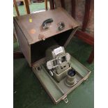 CASED VINTAGE ALDIS SLIDE PROJECTOR (NEEDS RE-WIRING)