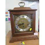 SETH THOMAS BRACKET CLOCK IN MAHOGANY CASE WITH KEY