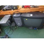 DELL WINDOWS XP PC WITH MONITOR, KEYBOARD, SPEAKERS AND PRINTER SCANNER ETC