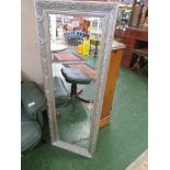 MODERN RECTANGULAR BEVELLED WALL MIRROR IN A MOULDED FRAME