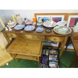 BEVAN FUNNELL LTD REPRODUCTION MAHOGANY VENEERED THREE DRAWER SIDE TABLE