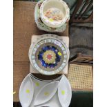 ROYAL DOULTON BUNNYKINS DISH, A ROYAL WORCESTER COLLECTORS PLATE AND OTHER DECORATIVE CHINA PLATES