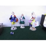 THREE CONTINENTAL MINIATURE PORCELAIN FIGURES - A LADY AND TWO GENTLEMEN, THE TALLEST 7.8CM