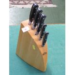 BEECH BLOCK OF FIVE SABATIER KITCHEN KNIVES