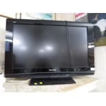 PANASONIC VIERA TX -32LXD0 32 INCH TELEVISION (NO REMOTE CONTROL)