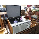 MURPHY RECORD PLAYER A885G WITH INSTRUCTION BOOK (NEEDS PLUG)